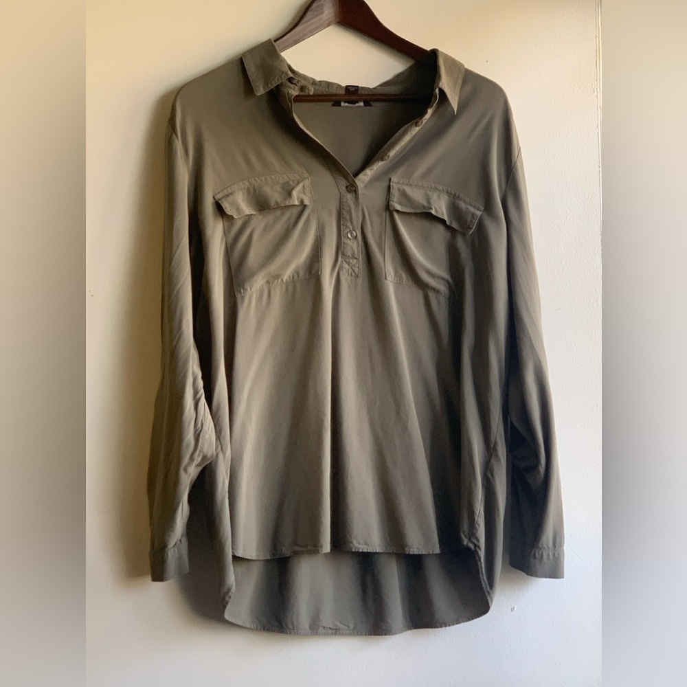 RW&CO Green Tunic Top Size L